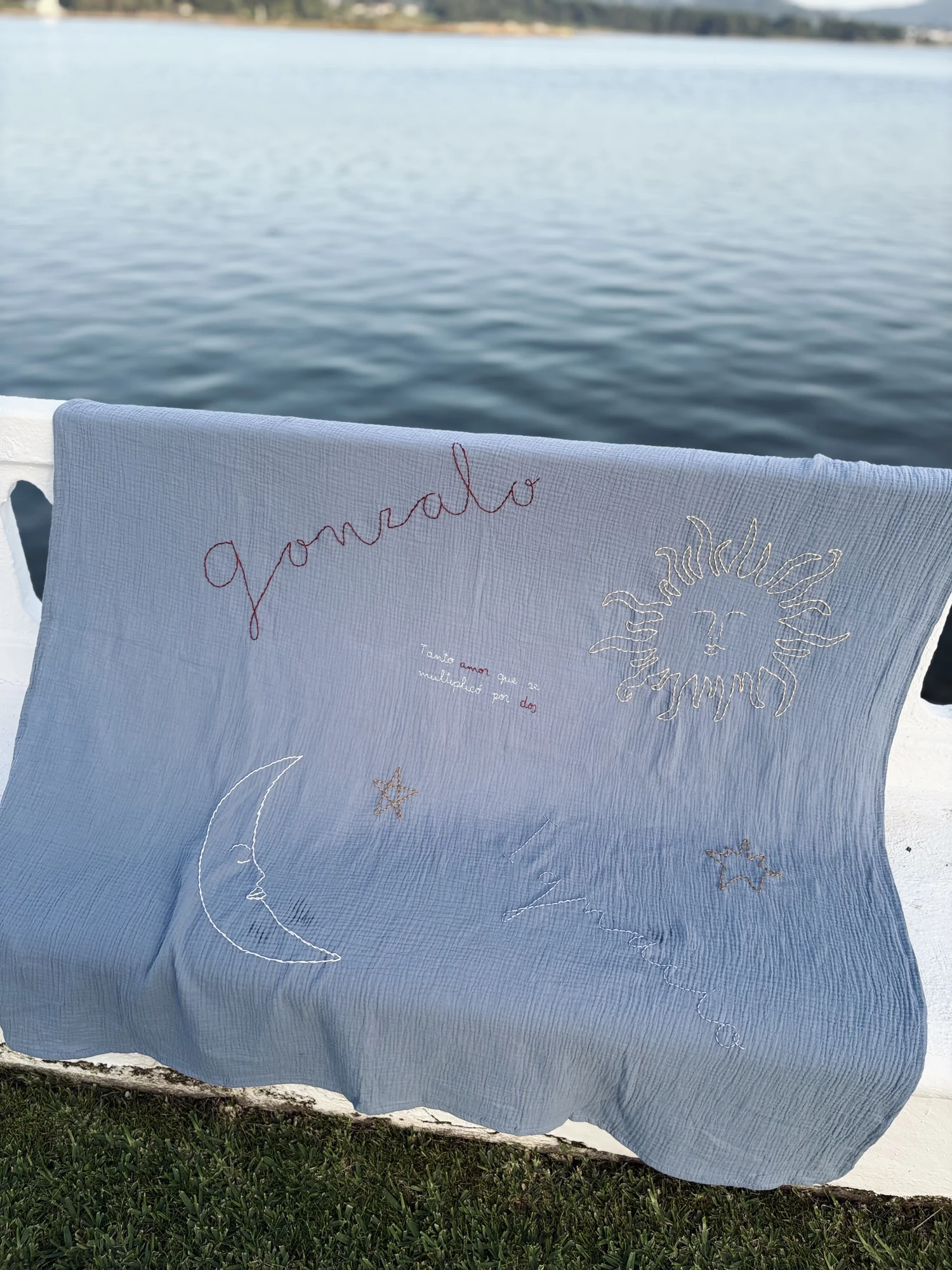 Manta bambula bordada personalizada — Gali Studio